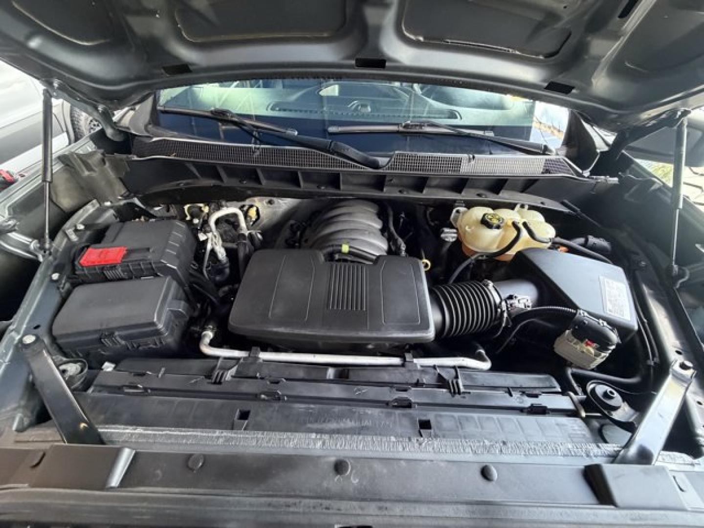 2019 Satin Steel Metallic /Jet Black Chevrolet Silverado 1500 (1GCRWAEH3KZ) with an 6 4.3L engine, Automatic transmission, located at 27610 S Dixie Hwy, Homestead, FL, 33032, (305) 749-2348, 25.510241, -80.438301 - Ward's 10 Best Engines. Boasts 21 Highway MPG and 16 City MPG! This Chevrolet Silverado 1500 delivers a Gas V6 4.3L/262 engine powering this Automatic transmission. WT CONVENIENCE PACKAGE includes (AQQ) Remote Keyless Entry, (QT5) EZ Lift power lock and release tailgate, (AKO) tinted windows, (C49)- Photo#16