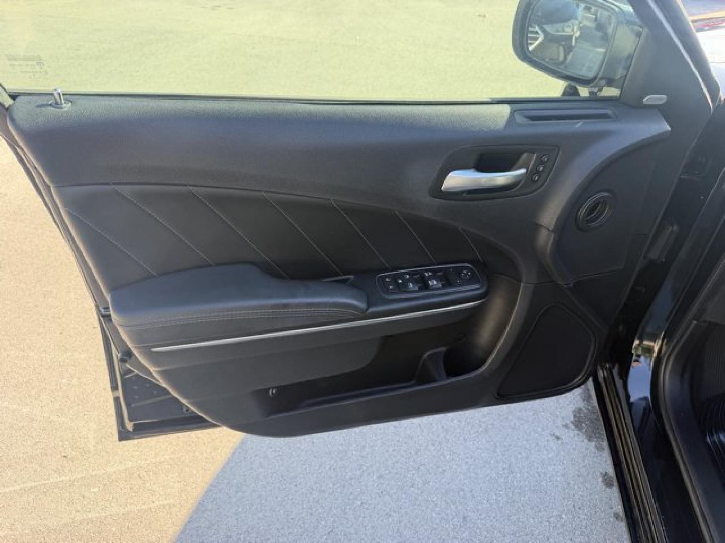 2016 Pitch Black Clearcoat /Black Dodge Charger (2C3CDXCT0GH) with an 8 5.7 L engine, Automatic transmission, located at 27610 S Dixie Hwy, Homestead, FL, 33032, (305) 749-2348, 25.510241, -80.438301 - KBB.com 10 Best Used Cars Under $20,000. Only 109,229 Miles! Boasts 25 Highway MPG and 16 City MPG! This Dodge Charger delivers a Regular Unleaded V-8 5.7 L/345 engine powering this Automatic transmission. TRANSMISSION: 8-SPEED AUTOMATIC (8HP70) (STD), QUICK ORDER PACKAGE 29N R/T -inc: Engine: 5.7L- Photo#11