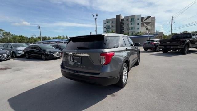 2021 Silver Ford Explorer (1FMSK7BH8MG) with an 4 2.3 L engine, Automatic transmission, located at 27610 S Dixie Hwy, Homestead, FL, 33032, (305) 749-2348, 25.510241, -80.438301 - Scores 28 Highway MPG and 21 City MPG! This Ford Explorer boasts a Intercooled Turbo Premium Unleaded I-4 2.3 L/140 engine powering this Automatic transmission. ENGINE: 2.3L ECOBOOST I-4 -inc: auto start-stop technology (STD), Wheels: 18 Painted Aluminum, Voice Activated Dual Zone Front Automatic Ai- Photo#4