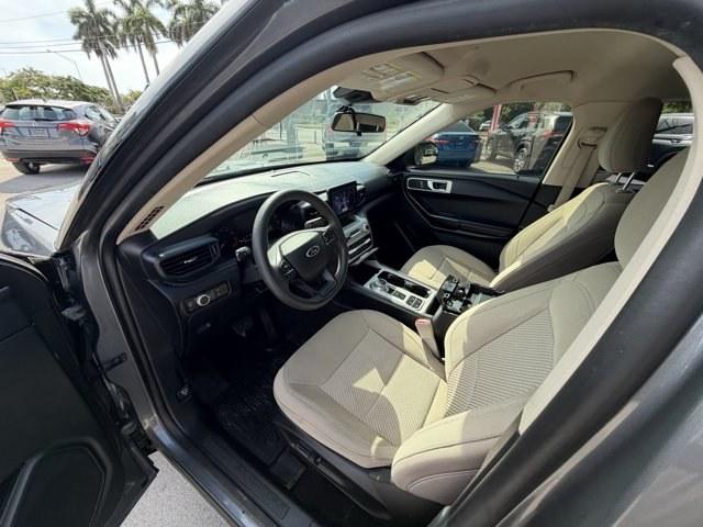2021 Silver Ford Explorer (1FMSK7BH8MG) with an 4 2.3 L engine, Automatic transmission, located at 27610 S Dixie Hwy, Homestead, FL, 33032, (305) 749-2348, 25.510241, -80.438301 - Scores 28 Highway MPG and 21 City MPG! This Ford Explorer boasts a Intercooled Turbo Premium Unleaded I-4 2.3 L/140 engine powering this Automatic transmission. ENGINE: 2.3L ECOBOOST I-4 -inc: auto start-stop technology (STD), Wheels: 18 Painted Aluminum, Voice Activated Dual Zone Front Automatic Ai- Photo#10