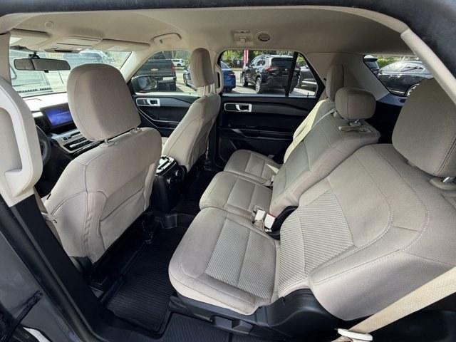 2021 Silver Ford Explorer (1FMSK7BH8MG) with an 4 2.3 L engine, Automatic transmission, located at 27610 S Dixie Hwy, Homestead, FL, 33032, (305) 749-2348, 25.510241, -80.438301 - Scores 28 Highway MPG and 21 City MPG! This Ford Explorer boasts a Intercooled Turbo Premium Unleaded I-4 2.3 L/140 engine powering this Automatic transmission. ENGINE: 2.3L ECOBOOST I-4 -inc: auto start-stop technology (STD), Wheels: 18 Painted Aluminum, Voice Activated Dual Zone Front Automatic Ai- Photo#11