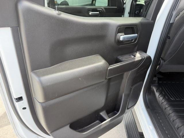 2021 Summit White /Jet Black Chevrolet Silverado 1500 (3GCPWAEH8MG) with an 6 4.3L engine, Automatic transmission, located at 27610 S Dixie Hwy, Homestead, FL, 33032, (305) 749-2348, 25.510241, -80.438301 - Scores 21 Highway MPG and 16 City MPG! This Chevrolet Silverado 1500 boasts a Gas V6 4.3L/262 engine powering this Automatic transmission. WT VALUE PACKAGE includes (PCV) WT Convenience Package and (Z82) Trailering Package, WORK TRUCK PREFERRED EQUIPMENT GROUP includes standard equipment, WHEELS, 17- Photo#13