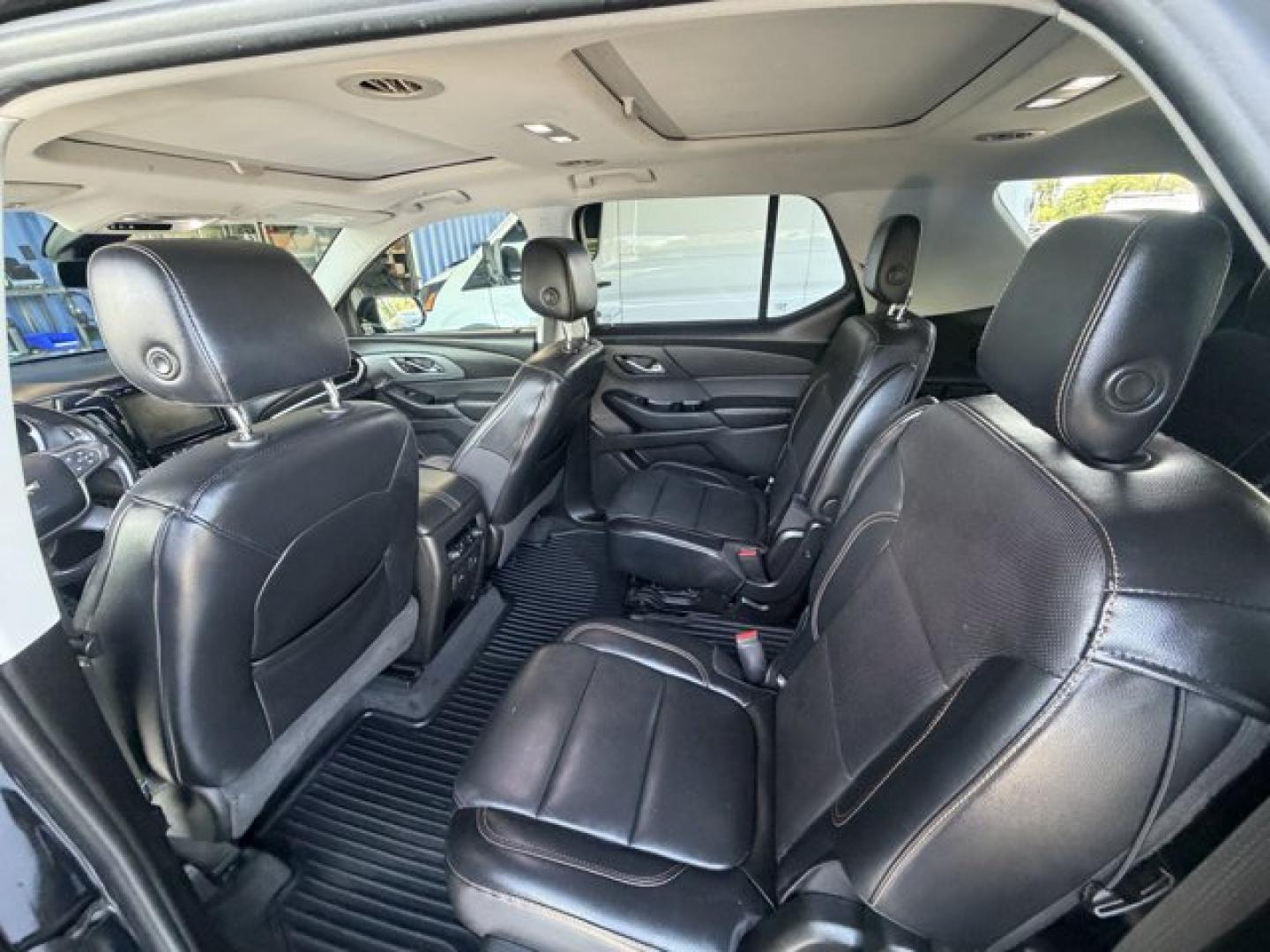 2018 Mosaic Black Metallic /Jet Black Chevrolet Traverse (1GNERKKW0JJ) with an 6 3.6L engine, Automatic transmission, located at 27610 S Dixie Hwy, Homestead, FL, 33032, (305) 749-2348, 25.510241, -80.438301 - KBB.com Best Family Cars. Scores 27 Highway MPG and 18 City MPG! This Chevrolet Traverse boasts a Gas V6 3.6L/ engine powering this Automatic transmission. TRANSMISSION, 9-SPEED AUTOMATIC (STD), SUNROOF, DUAL SKYSCAPE 2-PANEL POWER with tilt-sliding front and fixed rear with sunscreen, SEATS, FRONT- Photo#11