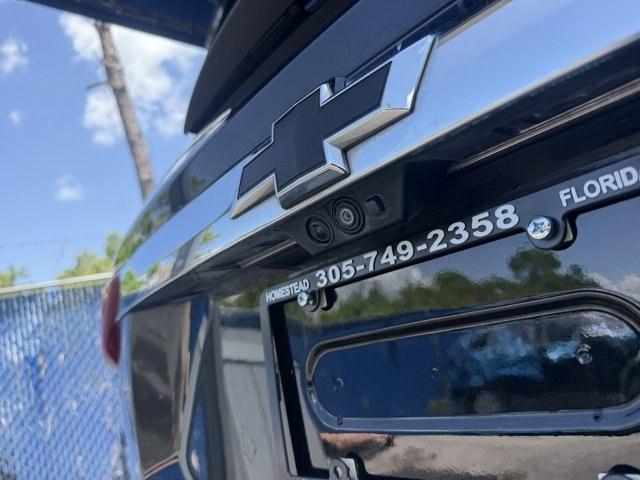 2018 Mosaic Black Metallic /Jet Black Chevrolet Traverse (1GNERKKW0JJ) with an 6 3.6L engine, Automatic transmission, located at 27610 S Dixie Hwy, Homestead, FL, 33032, (305) 749-2348, 25.510241, -80.438301 - KBB.com Best Family Cars. Scores 27 Highway MPG and 18 City MPG! This Chevrolet Traverse boasts a Gas V6 3.6L/ engine powering this Automatic transmission. TRANSMISSION, 9-SPEED AUTOMATIC (STD), SUNROOF, DUAL SKYSCAPE 2-PANEL POWER with tilt-sliding front and fixed rear with sunscreen, SEATS, FRONT- Photo#17