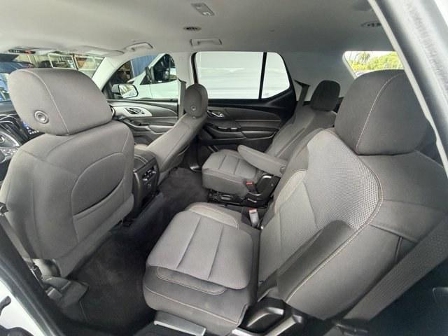 2020 Summit White /Jet Black Chevrolet Traverse (1GNERGKW3LJ) with an 6 3.6L engine, Automatic transmission, located at 27610 S Dixie Hwy, Homestead, FL, 33032, (305) 749-2348, 25.510241, -80.438301 - Scores 27 Highway MPG and 18 City MPG! This Chevrolet Traverse delivers a Gas V6 3.6L/217 engine powering this Automatic transmission. WHEELS, 18 (45.7 CM) BRIGHT SILVER PAINTED ALUMINUM (STD), UNIVERSAL HOME REMOTE includes garage door opener, programmable, TRANSMISSION, 9-SPEED AUTOMATIC (STD).*Th- Photo#11