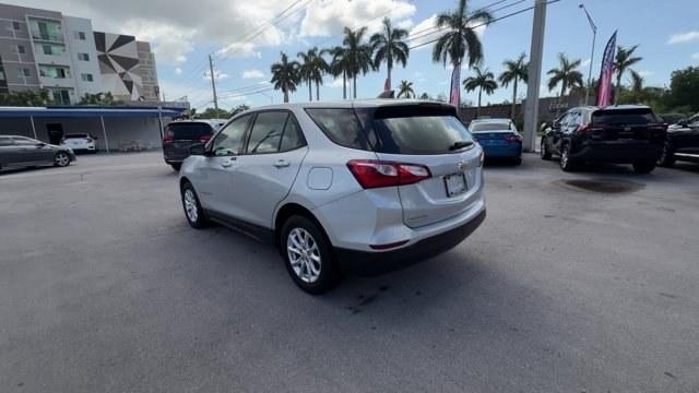 2019 Silver Ice Metallic /Medium Ash Gray Chevrolet Equinox (2GNAXHEV3K6) with an 4 1.5L engine, Automatic transmission, located at 27610 S Dixie Hwy, Homestead, FL, 33032, (305) 749-2348, 25.510241, -80.438301 - KBB.com 10 Best SUVs Under $30,000. Scores 32 Highway MPG and 26 City MPG! This Chevrolet Equinox delivers a Turbocharged Gas I4 1.5L/92 engine powering this Automatic transmission. WHEELS, 17 (43.2 CM) ALUMINUM (STD), TRANSMISSION, 6-SPEED AUTOMATIC, ELECTRONICALLY-CONTROLLED WITH OVERDRIVE include- Photo#2