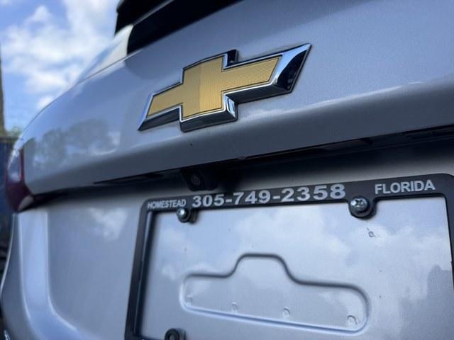 2019 Silver Ice Metallic /Medium Ash Gray Chevrolet Equinox (2GNAXHEV3K6) with an 4 1.5L engine, Automatic transmission, located at 27610 S Dixie Hwy, Homestead, FL, 33032, (305) 749-2348, 25.510241, -80.438301 - KBB.com 10 Best SUVs Under $30,000. Scores 32 Highway MPG and 26 City MPG! This Chevrolet Equinox delivers a Turbocharged Gas I4 1.5L/92 engine powering this Automatic transmission. WHEELS, 17 (43.2 CM) ALUMINUM (STD), TRANSMISSION, 6-SPEED AUTOMATIC, ELECTRONICALLY-CONTROLLED WITH OVERDRIVE include- Photo#14