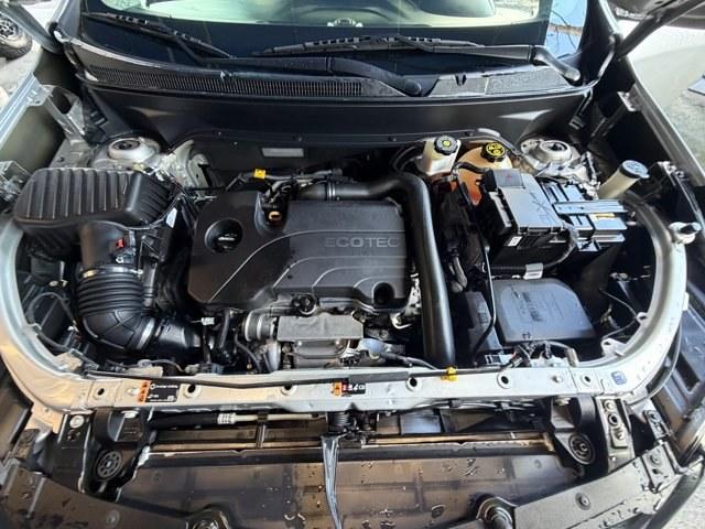 2019 Silver Ice Metallic /Medium Ash Gray Chevrolet Equinox (2GNAXHEV3K6) with an 4 1.5L engine, Automatic transmission, located at 27610 S Dixie Hwy, Homestead, FL, 33032, (305) 749-2348, 25.510241, -80.438301 - KBB.com 10 Best SUVs Under $30,000. Scores 32 Highway MPG and 26 City MPG! This Chevrolet Equinox delivers a Turbocharged Gas I4 1.5L/92 engine powering this Automatic transmission. WHEELS, 17 (43.2 CM) ALUMINUM (STD), TRANSMISSION, 6-SPEED AUTOMATIC, ELECTRONICALLY-CONTROLLED WITH OVERDRIVE include- Photo#15