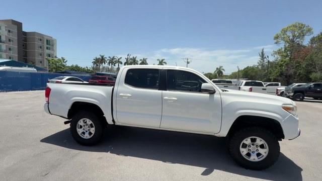 2016 White Toyota Tacoma (5TFAX5GN9GX) with an 4 2.7 L engine, Automatic transmission, located at 27610 S Dixie Hwy, Homestead, FL, 33032, (305) 749-2348, 25.510241, -80.438301 - KBB.com Best Buy Awards Finalist. Boasts 23 Highway MPG and 19 City MPG! This Toyota Tacoma boasts a Regular Unleaded I-4 2.7 L/164 engine powering this Automatic transmission. Wireless Phone Connectivity, Wheels: 16 x 7J+30 Style Steel Disc, Wheels w/Hub Covers.*This Toyota Tacoma Comes Equipped wi- Photo#5