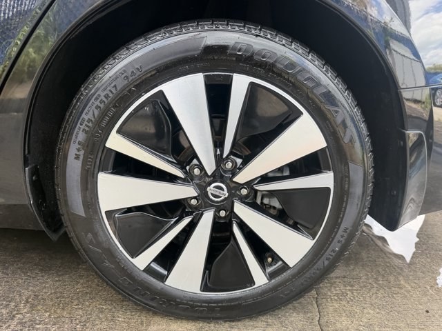 2019 Super Black /Charcoal Nissan Altima (1N4BL4DV2KC) with an 4 2.5 L engine, Variable transmission, located at 27610 S Dixie Hwy, Homestead, FL, 33032, (305) 749-2348, 25.510241, -80.438301 - KBB.com 10 Best Sedans Under $30,000. Scores 39 Highway MPG and 28 City MPG! This Nissan Altima boasts a Regular Unleaded I-4 2.5 L/152 engine powering this Variable transmission. SUPER BLACK, CHARCOAL, CLOTH SEAT TRIM, [L94] FLOOR MATS/TRUNK MAT/HIDEAWAY NETS -inc: dual trunk hooks.* This Nissan Al- Photo#15