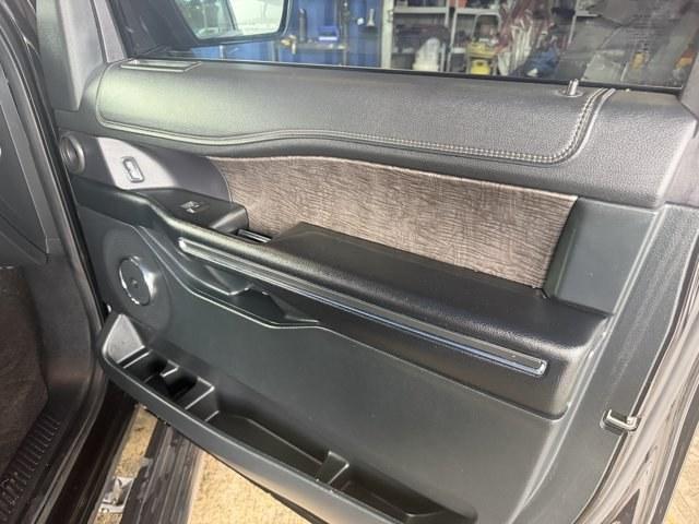 2021 Black Ford Expedition Max (1FMJK1KT5ME) with an 6 3.5 L engine, Automatic transmission, located at 27610 S Dixie Hwy, Homestead, FL, 33032, (305) 749-2348, 25.510241, -80.438301 - Scores 23 Highway MPG and 17 City MPG! This Ford Expedition Max boasts a Twin Turbo Premium Unleaded V-6 3.5 L/213 engine powering this Automatic transmission. ENGINE: 3.5L ECOBOOST V6 -inc: auto start-stop technology (STD), Wireless Phone Connectivity, Window Grid Antenna.* This Ford Expedition Max- Photo#12