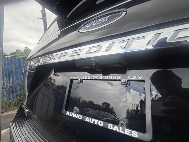 2021 Black Ford Expedition Max (1FMJK1KT5ME) with an 6 3.5 L engine, Automatic transmission, located at 27610 S Dixie Hwy, Homestead, FL, 33032, (305) 749-2348, 25.510241, -80.438301 - Scores 23 Highway MPG and 17 City MPG! This Ford Expedition Max boasts a Twin Turbo Premium Unleaded V-6 3.5 L/213 engine powering this Automatic transmission. ENGINE: 3.5L ECOBOOST V6 -inc: auto start-stop technology (STD), Wireless Phone Connectivity, Window Grid Antenna.* This Ford Expedition Max- Photo#13