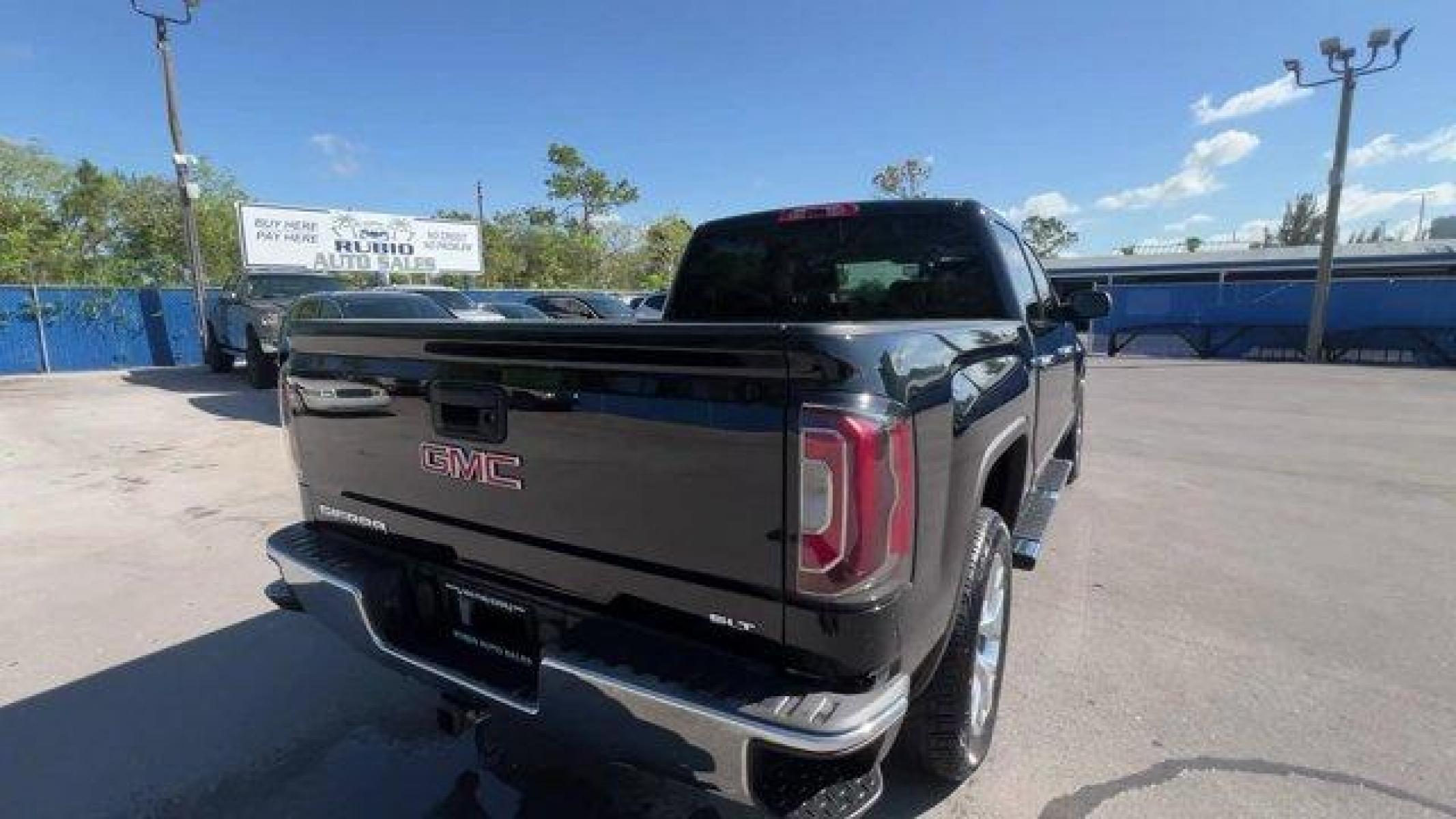 2017 Onyx Black /Black GMC Sierra 1500 SLT (3GTP1NEC9HG) with an EcoTec3 5.3L V8 engine, Automatic transmission, located at 27610 S Dixie Hwy, Homestead, FL, 33032, (305) 749-2348, 25.510241, -80.438301 - Photo #5