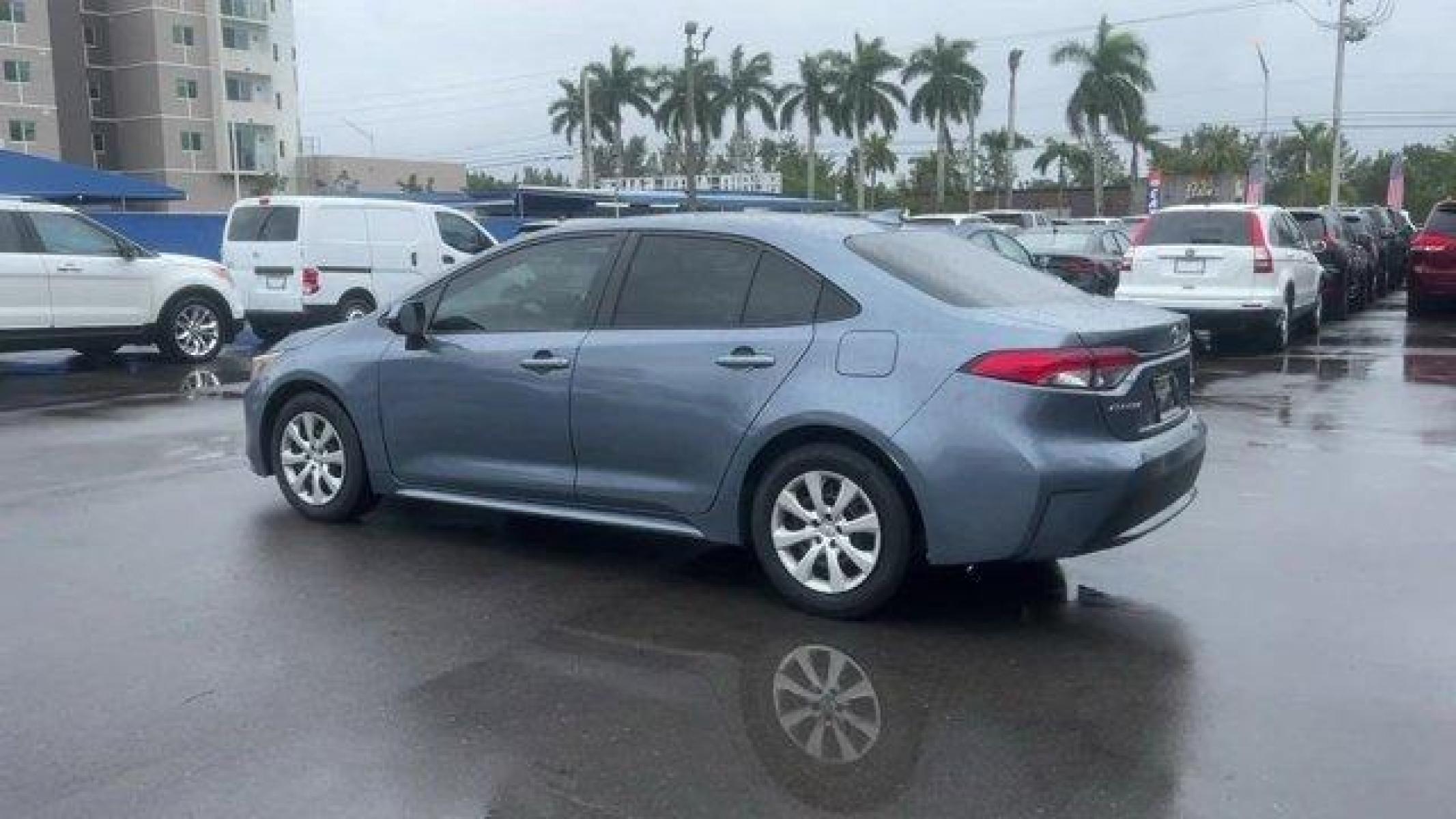 2020 Blue Toyota Corolla LE (5YFEPRAE3LP) with an 4 1.8 L engine, Variable transmission, located at 27610 S Dixie Hwy, Homestead, FL, 33032, (305) 749-2348, 25.510241, -80.438301 - KBB.com 10 Coolest New Cars Under $20,000. Scores 38 Highway MPG and 30 City MPG! This Toyota Corolla delivers a Regular Unleaded I-4 1.8 L/110 engine powering this Variable transmission. Wheels: 16 Wide Vent Steel, Wheels w/Full Wheel Covers, Variable Intermittent Wipers.*This Toyota Corolla Comes - Photo #3