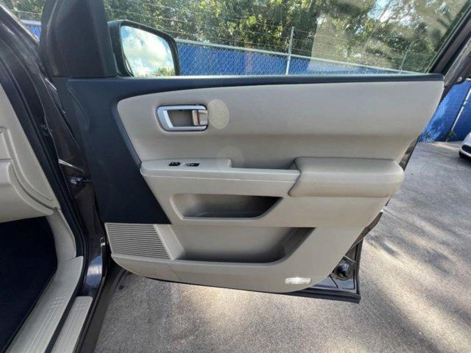 2014 Gray Honda Pilot EX-L (5FNYF3H55EB) with an 6 3.5 L engine, Automatic transmission, located at 27610 S Dixie Hwy, Homestead, FL, 33032, (305) 749-2348, 25.510241, -80.438301 - KBB.com 12 Best Family Cars. Boasts 25 Highway MPG and 18 City MPG! This Honda Pilot boasts a Regular Unleaded V-6 3.5 L/212 engine powering this Automatic transmission. XM Radio -inc: SiriusXM services require a subscription after any trial period, If you decide to continue your SiriusXM service at - Photo #15