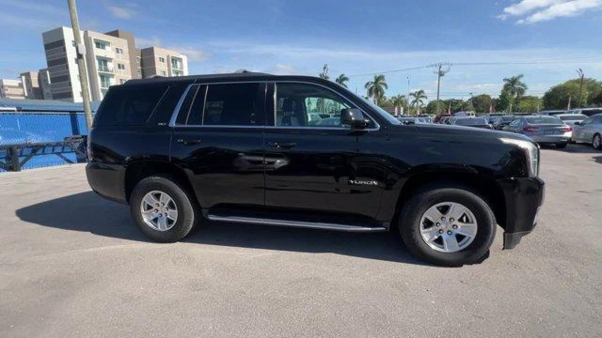 2016 Onyx Black /Jet Black GMC Yukon SLT (1GKS1BKC1GR) with an 8 5.3L engine, Automatic transmission, located at 27610 S Dixie Hwy, Homestead, FL, 33032, (305) 749-2348, 25.510241, -80.438301 - KBB.com Brand Image Awards. Scores 23 Highway MPG and 16 City MPG! This GMC Yukon delivers a Gas V8 5.3L/323 engine powering this Automatic transmission. WHEELS, 22 X 9 (55.9 CM X 22.9 CM), STEEL, TRANSMISSION, 6-SPEED AUTOMATIC, ELECTRONICALLY CONTROLLED with overdrive, tow/haul mode and tap up/tap - Photo#5