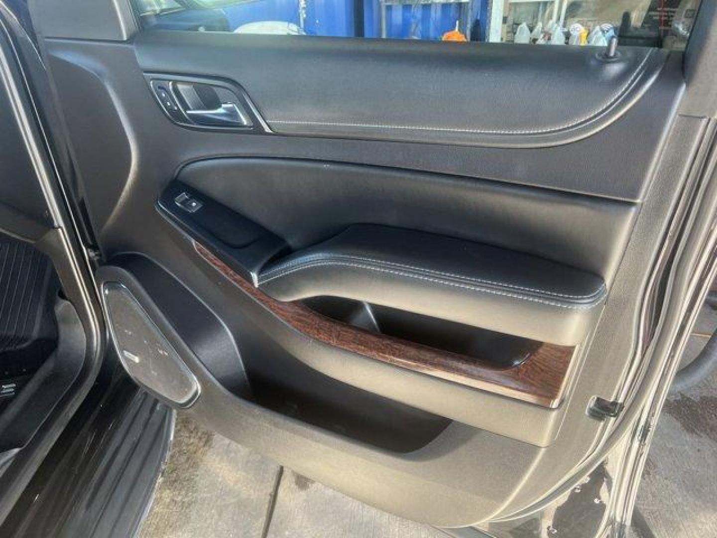 2016 Onyx Black /Jet Black GMC Yukon SLT (1GKS1BKC1GR) with an 8 5.3L engine, Automatic transmission, located at 27610 S Dixie Hwy, Homestead, FL, 33032, (305) 749-2348, 25.510241, -80.438301 - KBB.com Brand Image Awards. Scores 23 Highway MPG and 16 City MPG! This GMC Yukon delivers a Gas V8 5.3L/323 engine powering this Automatic transmission. WHEELS, 22 X 9 (55.9 CM X 22.9 CM), STEEL, TRANSMISSION, 6-SPEED AUTOMATIC, ELECTRONICALLY CONTROLLED with overdrive, tow/haul mode and tap up/tap - Photo#10