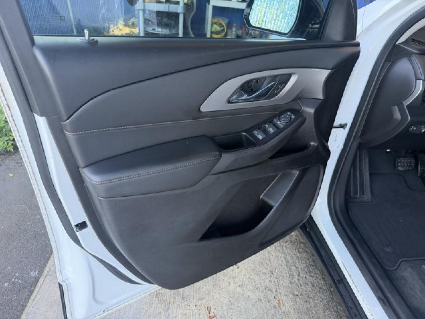 2019 Summit White /Jet Black Chevrolet Traverse LS (1GNERFKW6KJ) with an 6 3.6L engine, Automatic transmission, located at 27610 S Dixie Hwy, Homestead, FL, 33032, (305) 749-2348, 25.510241, -80.438301 - KBB.com 12 Best Family Cars. Delivers 27 Highway MPG and 18 City MPG! This Chevrolet Traverse boasts a Gas V6 3.6L/217 engine powering this Automatic transmission. WHEELS, 18 (45.7 CM) BRIGHT SILVER PAINTED ALUMINUM (STD), TRANSMISSION, 9-SPEED AUTOMATIC (STD), TIRES, P255/65R18 ALL-SEASON BLACKWALL- Photo#12