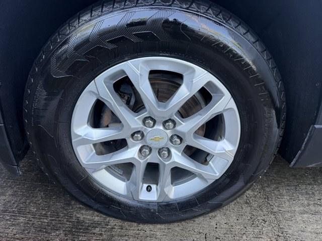 2019 Summit White /Jet Black Chevrolet Traverse LS (1GNERFKW6KJ) with an 6 3.6L engine, Automatic transmission, located at 27610 S Dixie Hwy, Homestead, FL, 33032, (305) 749-2348, 25.510241, -80.438301 - KBB.com 12 Best Family Cars. Delivers 27 Highway MPG and 18 City MPG! This Chevrolet Traverse boasts a Gas V6 3.6L/217 engine powering this Automatic transmission. WHEELS, 18 (45.7 CM) BRIGHT SILVER PAINTED ALUMINUM (STD), TRANSMISSION, 9-SPEED AUTOMATIC (STD), TIRES, P255/65R18 ALL-SEASON BLACKWALL - Photo#16