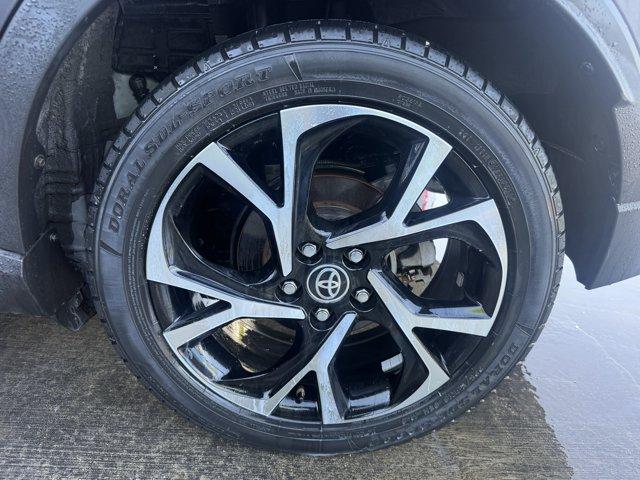 2020 Gray Toyota C-HR (JTNKHMBX7L1) with an 4 2.0 L engine, Variable transmission, located at 27610 S Dixie Hwy, Homestead, FL, 33032, (305) 749-2348, 25.510241, -80.438301 - Only 62,193 Miles! Boasts 31 Highway MPG and 27 City MPG! This Toyota C-HR delivers a Regular Gasoline I-4 2.0 L/121 engine powering this Variable transmission. Wireless Phone Connectivity, VSC Electronic Stability Control (ESC), Variable Intermittent Wipers.*This Toyota C-HR Comes Equipped with The- Photo#15