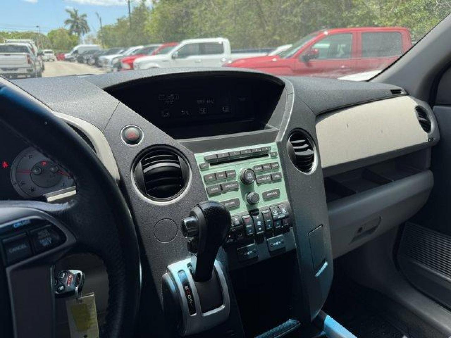 2011 White Honda Pilot EX-L (5FNYF3H56BB) with an 6 3.5L engine, Automatic transmission, located at 27610 S Dixie Hwy, Homestead, FL, 33032, (305) 749-2348, 25.510241, -80.438301 - KBB.com 10 Best Used Family Cars Under $15,000. Only 139,009 Miles! Boasts 23 Highway MPG and 17 City MPG! This Honda Pilot delivers a Gas V6 3.5L/212 engine powering this Automatic transmission. XM satellite radio (subscription required), Warning lights -inc: low-fuel, low-oil pressure, door/tailga - Photo#8