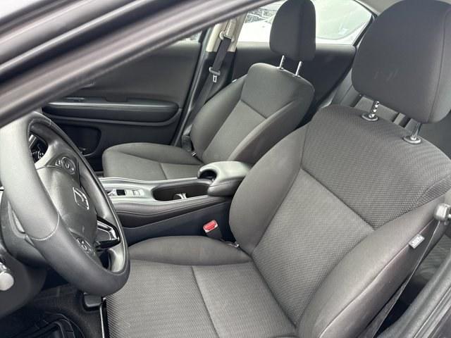 2018 Gray Honda HR-V LX 2WD CVT (3CZRU5H39JG) with an 4 1.8 L engine, Variable transmission, located at 27610 S Dixie Hwy, Homestead, FL, 33032, (305) 749-2348, 25.510241, -80.438301 - KBB.com 10 Most Awarded Brands. Only 70,359 Miles! Boasts 34 Highway MPG and 28 City MPG! This Honda HR-V delivers a Regular Unleaded I-4 1.8 L/110 engine powering this Variable transmission. Wheels: 17 Machine-Finished Alloy w/Silver Insert, VSA Electronic Stability Control (ESC), Urethane Gear Shi - Photo#6