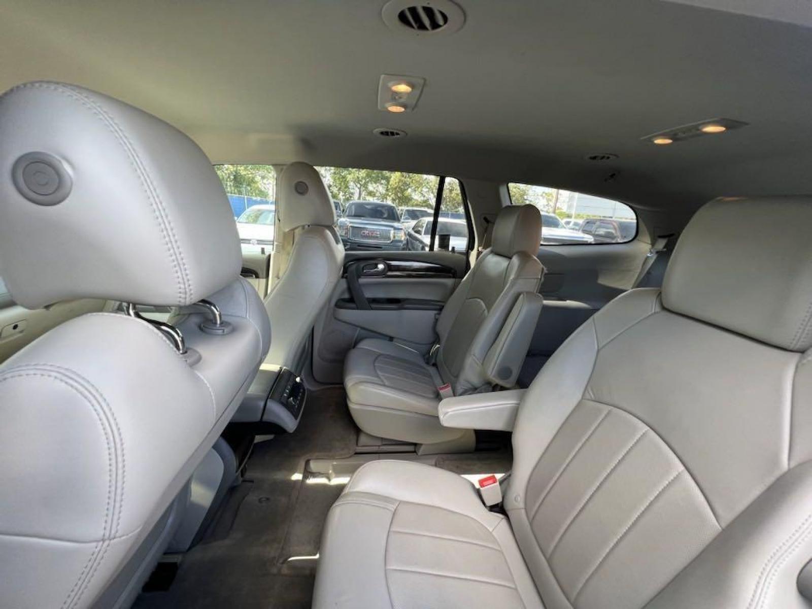 2016 Summit White /Light Titanium Buick Enclave Leather Group (5GAKRBKD9GJ) with an 3.6L V6 SIDI VVT engine, Automatic transmission, located at 27610 S Dixie Hwy, Homestead, FL, 33032, (305) 749-2348, 25.510241, -80.438301 - Photo #12