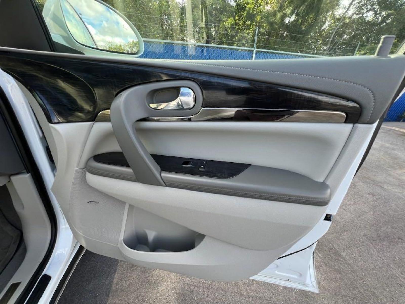 2016 Summit White /Light Titanium Buick Enclave Leather Group (5GAKRBKD9GJ) with an 3.6L V6 SIDI VVT engine, Automatic transmission, located at 27610 S Dixie Hwy, Homestead, FL, 33032, (305) 749-2348, 25.510241, -80.438301 - Photo #18