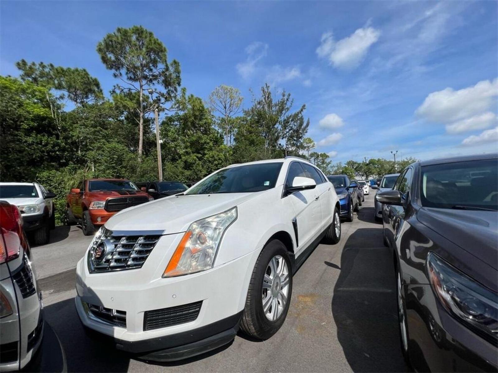 2016 Platinum Ice Tricoat /Shale With Brownstone Accents Cadillac SRX Luxury (3GYFNBE30GS) with an 3.6L V6 DGI DOHC VVT engine, Automatic transmission, located at 27610 S Dixie Hwy, Homestead, FL, 33032, (305) 749-2348, 25.510241, -80.438301 - Photo #0