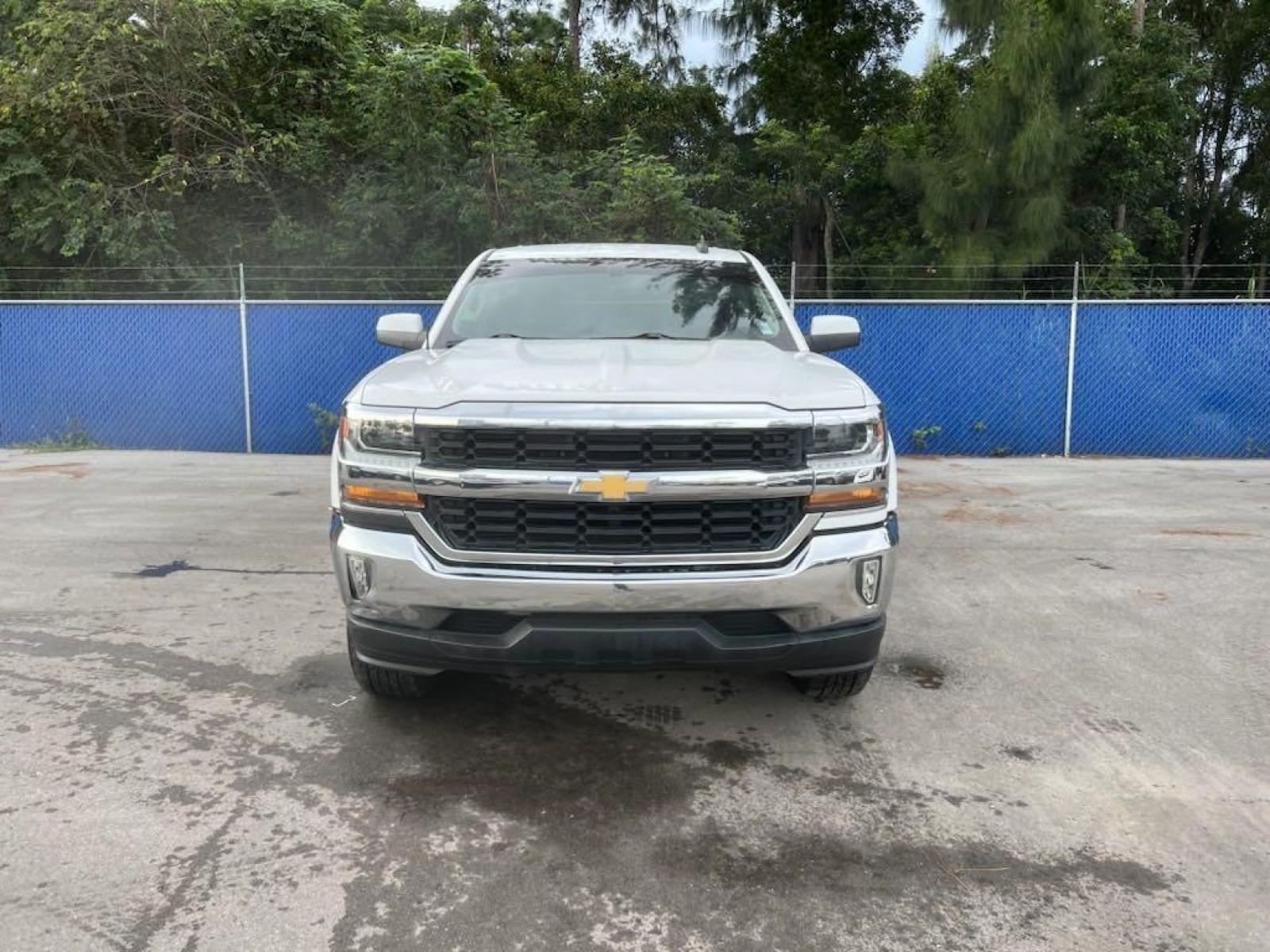 2017 Summit White /Cocoa/Dune Chevrolet Silverado 1500 LT (3GCPCREC8HG) with an EcoTec3 5.3L V8 engine, Automatic transmission, located at 27610 S Dixie Hwy, Homestead, FL, 33032, (305) 749-2348, 25.510241, -80.438301 - Photo #0