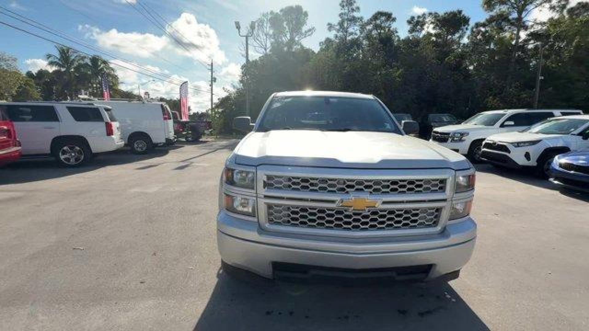 2014 Silver Chevrolet Silverado 1500 Work Truck (1GCRCPEH7EZ) with an 6 4.3L engine, Automatic transmission, located at 27610 S Dixie Hwy, Homestead, FL, 33032, (305) 749-2348, 25.510241, -80.438301 - NACTOY 2014 North American Truck of the Year. Boasts 24 Highway MPG and 18 City MPG! This Chevrolet Silverado 1500 delivers a Gas/Ethanol V6 4.3L/262 engine powering this Automatic transmission. TRANSMISSION, 6-SPEED AUTOMATIC, ELECTRONICALLY CONTROLLED with overdrive and tow/haul mode. Includes Cru - Photo#7