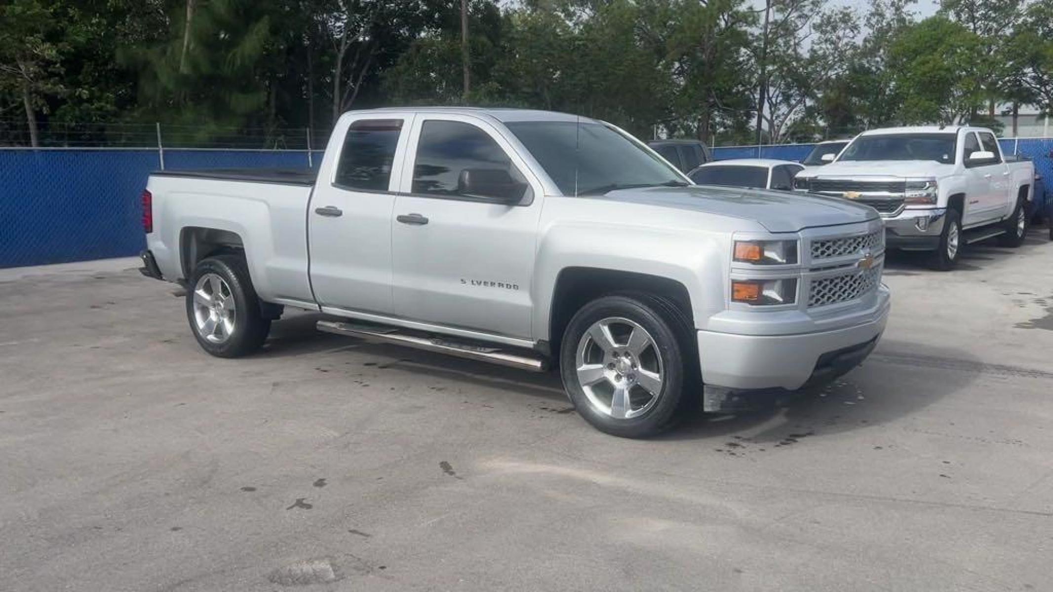 2014 Silver Ice Metallic /Jet Black/Dark Ash Chevrolet Silverado 1500 Work Truck (1GCRCPEH7EZ) with an EcoTec3 4.3L V6 Flex Fuel engine, Automatic transmission, located at 27610 S Dixie Hwy, Homestead, FL, 33032, (305) 749-2348, 25.510241, -80.438301 - Photo #0