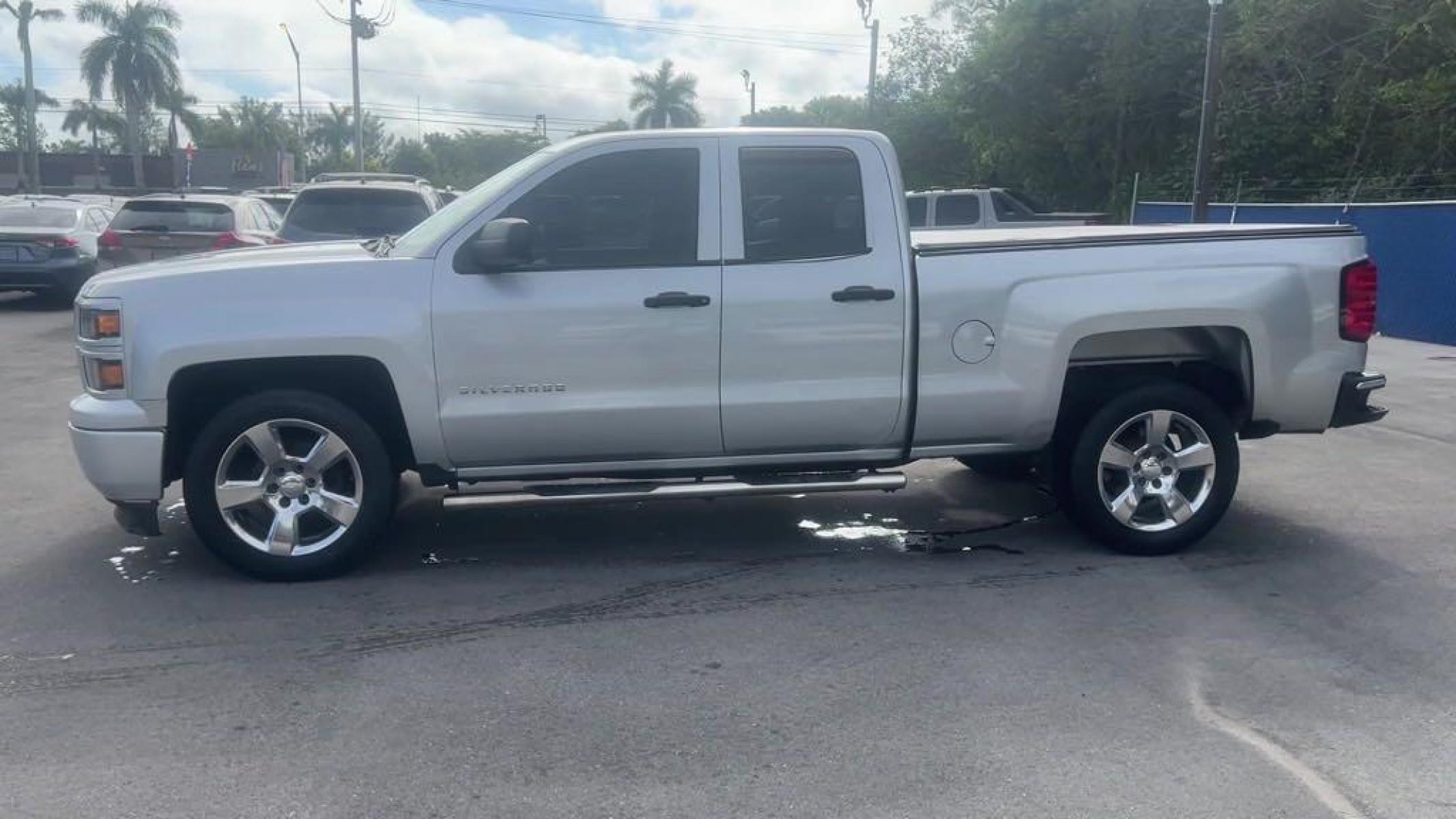 2014 Silver Ice Metallic /Jet Black/Dark Ash Chevrolet Silverado 1500 Work Truck (1GCRCPEH7EZ) with an EcoTec3 4.3L V6 Flex Fuel engine, Automatic transmission, located at 27610 S Dixie Hwy, Homestead, FL, 33032, (305) 749-2348, 25.510241, -80.438301 - Photo #8